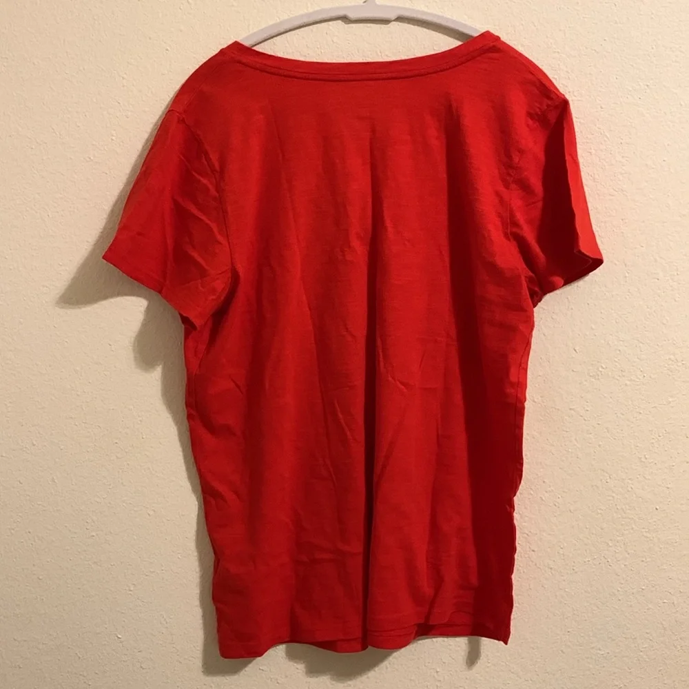 Universal thread red short sleeve v-neck t-shirt - Picture 2 of 3